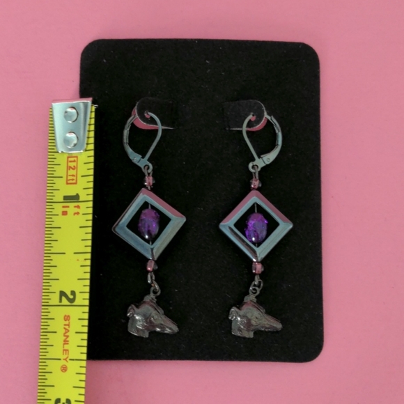 Greyhound Earrings - Picture 2 of 4